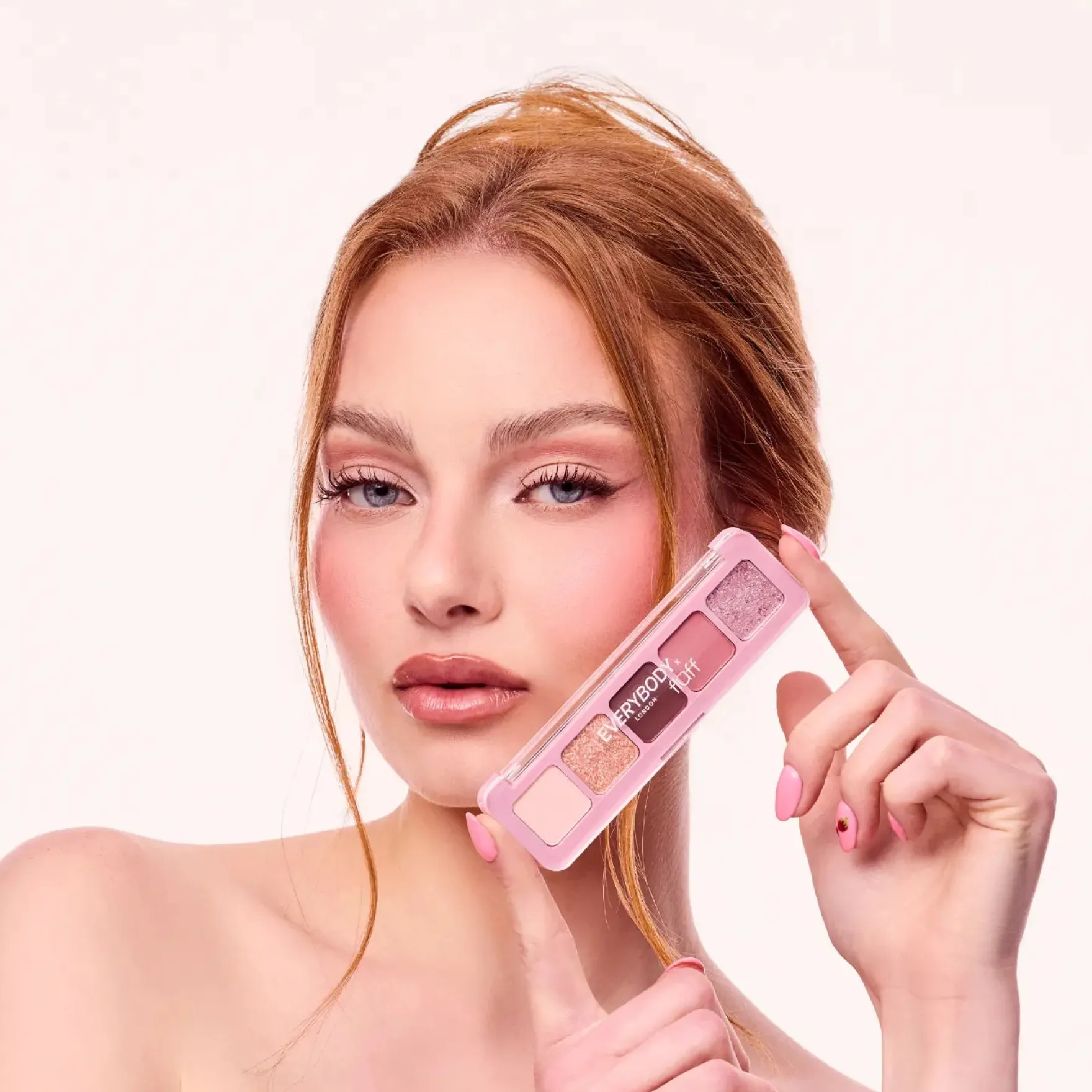 X Fluff Mini Eyeshadow Palette Soft Love